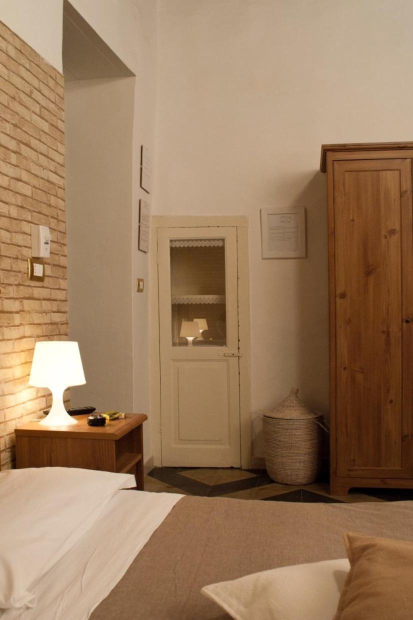 B&B Porto Трані Екстер'єр фото